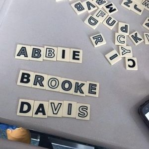 Meet your Posher, Abbie